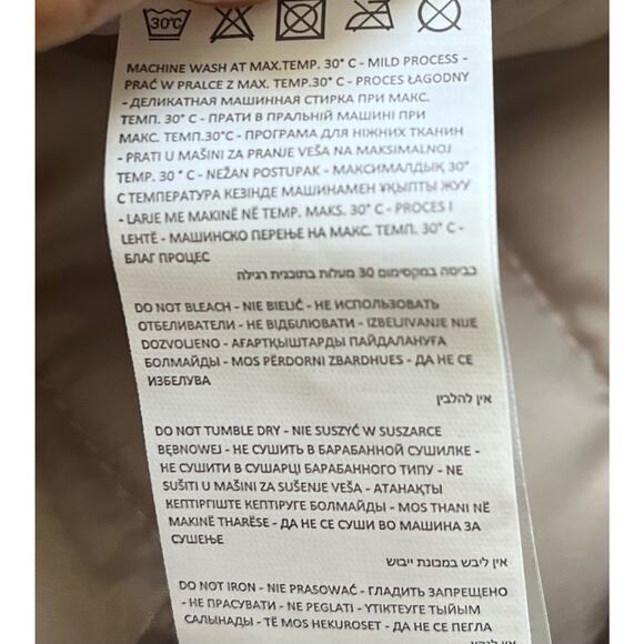 NWT Women's Sinsay Outerwear Collection Cream Zip Up Puffer Hooded Jacket Size M - Picture 7 of 7